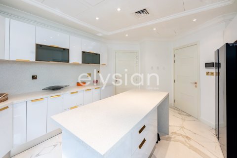 Villa en Garden Homes, Palm Jumeirah, Dubai, 4 dormitorios, 622 m², № 37857 - foto 11