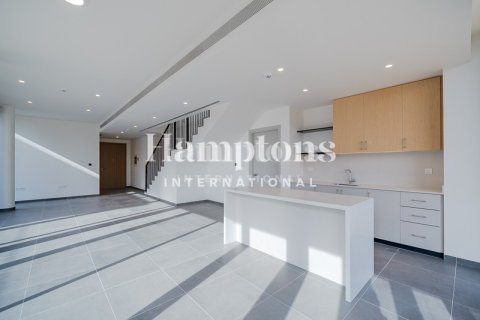 Villa in Arabian Ranches 3, Dubai 4 bedrooms, 301.84184700 sq.m. № 63174 - photo 2