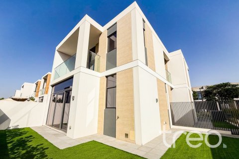 Townhouse in Ruba, Arabian Ranches 3, Dubai 4 bedrooms, 233.84 sq.m. № 138025 - photo 18