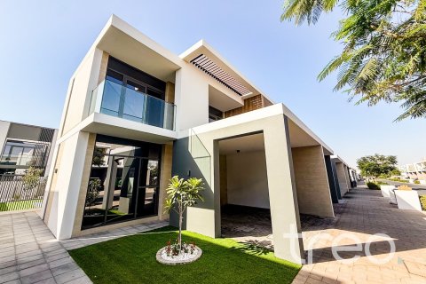 Townhouse in Ruba, Arabian Ranches 3, Dubai 4 bedrooms, 233.84 sq.m. № 138025 - photo 15