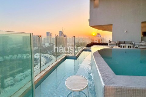 Apartment in Jumeirah Village Circle, Dubai 2 bedrooms, 259 sq.m. № 45267 - photo 15