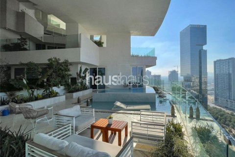 Apartment in Jumeirah Village Circle, Dubai 2 bedrooms, 259 sq.m. № 45267 - photo 11