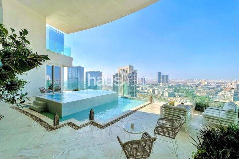 Apartment in Jumeirah Village Circle, Dubai 2 bedrooms, 259 sq.m. № 45267 - photo 12