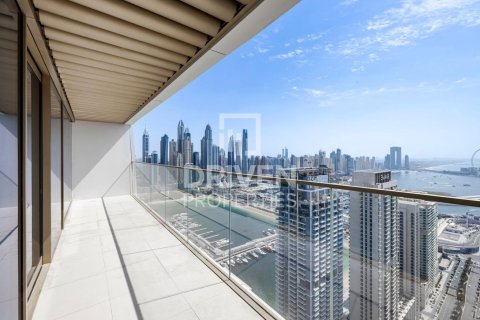 Apartment in EMAAR Beachfront, Dubai Harbour, Dubai 3 bedrooms, 196 sq.m. № 65127 - photo 16