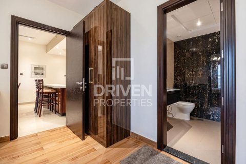 Apartment in Downtown Dubai (Downtown Burj Dubai), Dubai 1 bedroom, 93.55 sq.m. № 127116 - photo 8