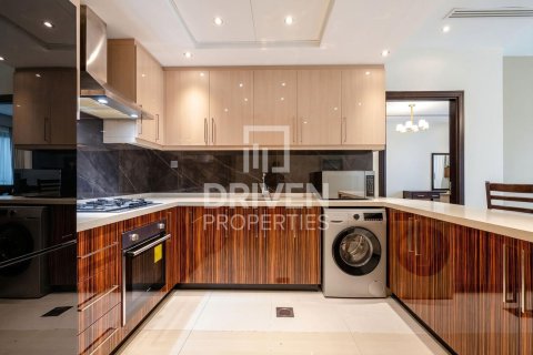 Apartment in Downtown Dubai (Downtown Burj Dubai), Dubai 1 bedroom, 93.55 sq.m. № 127116 - photo 4