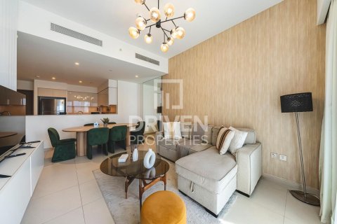 Apartment in Burj Royale, Downtown Dubai (Downtown Burj Dubai), Dubai 3 bedrooms, 124.95 sq.m. № 127118 - photo 3