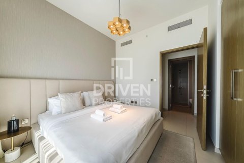 Apartment in Burj Royale, Downtown Dubai (Downtown Burj Dubai), Dubai 3 bedrooms, 124.95 sq.m. № 127118 - photo 10