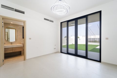 Villa in Al Furjan, Dubai 5 bedrooms, 441 sq.m. № 139698 - photo 12
