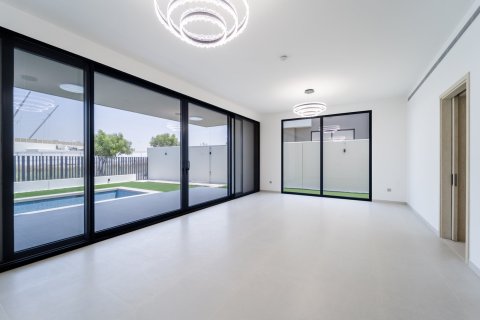 Villa in Al Furjan, Dubai 5 bedrooms, 441 sq.m. № 139698 - photo 5