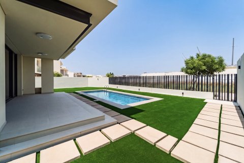 Villa in Al Furjan, Dubai 5 bedrooms, 441 sq.m. № 139698 - photo 6