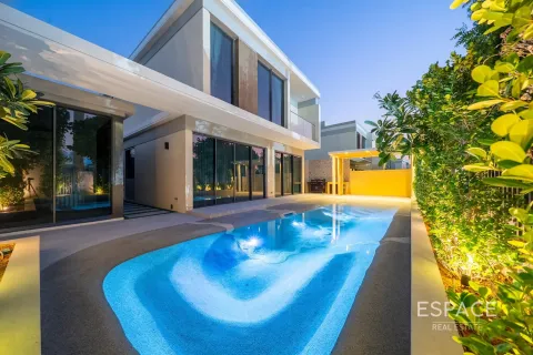 Купить виллу в Tilal Al Ghaf, Дубай: 5 спален, 409м², № 71084 - фото 1