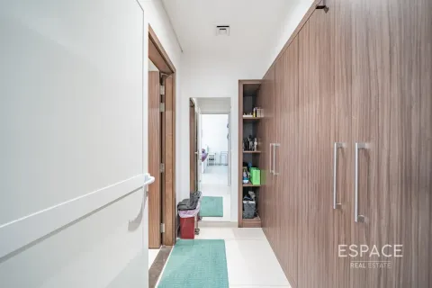 Купить таунхаус в Мудоне, Дубай: 4 спальни, 259м², № 71089 - фото 15