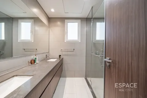 Купить таунхаус в Мудоне, Дубай: 4 спальни, 259м², № 71089 - фото 16