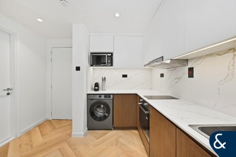 Apartment in Dubai Marina, Dubai 1 bedroom, 72 sq.m. № 75338 - photo 12