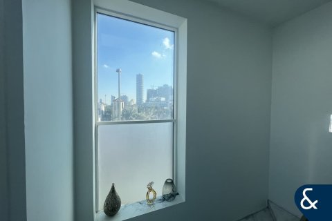 Villa in Jumeirah Village Circle, Dubai 3 bedrooms, 276 sq.m. № 75342 - photo 19