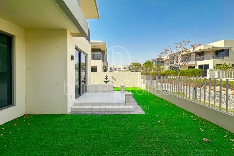 Villa à Dubai Hills Estate, Dubai, 5 chambres, 254 m², № 137724 - photo 8