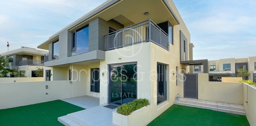 Villa à Dubai Hills Estate, Dubai, 5 chambres, 254 m², № 137724