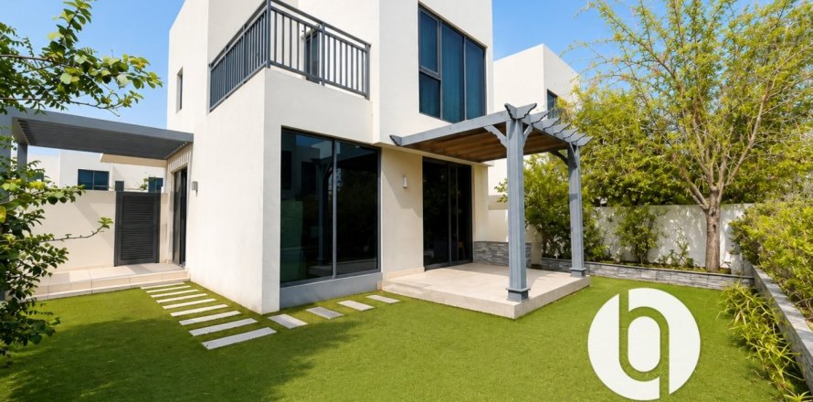 Villa à Dubai Hills Estate, Dubai, 4 chambres, 231 m², № 137723