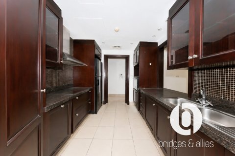 Appartement à Old Town, Dubai, 3 chambres, 176 m², № 137726 - photo 23