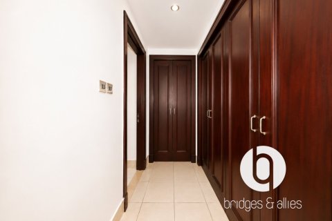 Appartement à Old Town, Dubai, 3 chambres, 176 m², № 137726 - photo 15