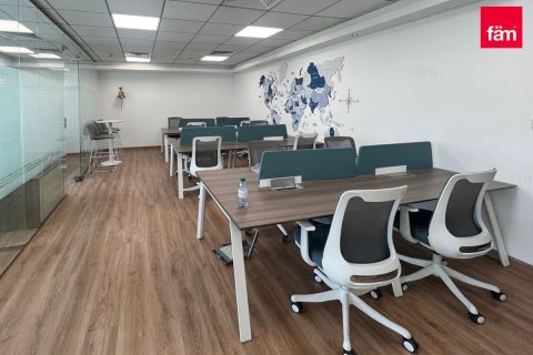 Bureau à Business Bay, Dubai, 104.7 m², № 100328 - photo 2