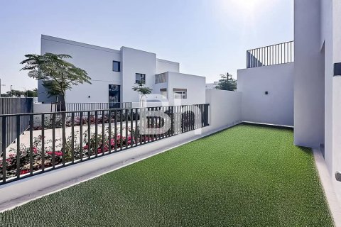 Townhouse in Arabian Ranches 3, Dubai 4 bedrooms, 267 sq.m. № 58011 - photo 3