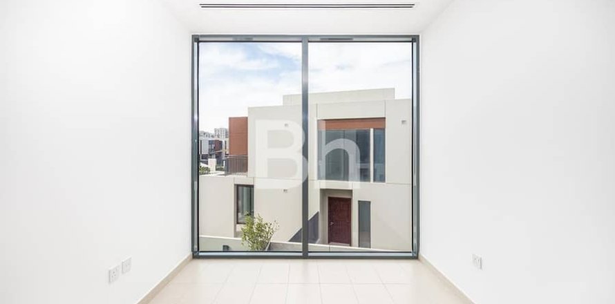 Villa à Dubai Land, Dubai, 4 chambres, 359 m², № 58015