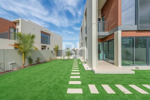 Villa à Dubai Land, Dubai, 4 chambres, 359 m², № 58015 - photo 13