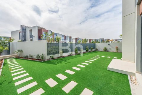 Villa à Dubai Land, Dubai, 4 chambres, 359 m², № 58015 - photo 12