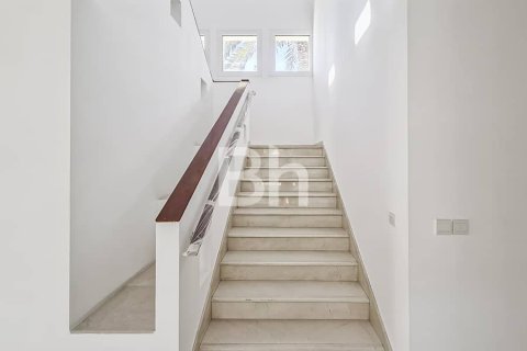 فيلا في Emirates Hills, دبي 6 غرف نوم , 743 م² رقم 58017 - صورة 8
