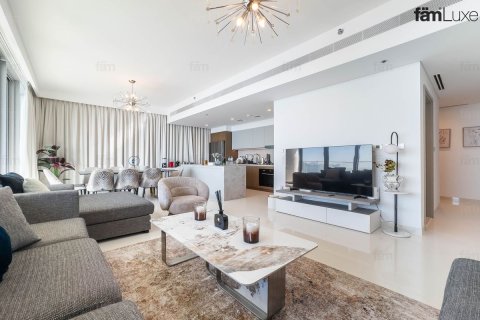 Appartement à Dubai Harbour, Dubai, 3 chambres, 187.7 m², № 112501 - photo 2