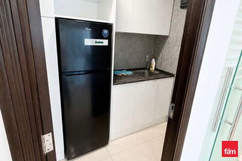 Bureau à Business Bay, Dubai, 102.3 m², № 112500 - photo 11