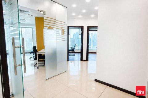 Bureau à Business Bay, Dubai, 102.3 m², № 112500 - photo 2