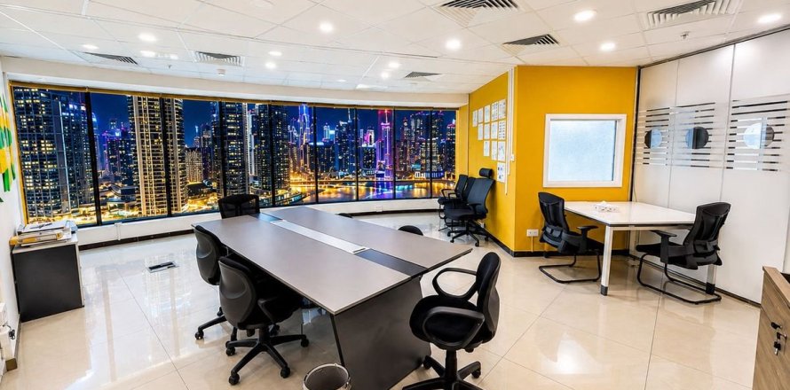 Bureau à Business Bay, Dubai, 102.3 m², № 112500