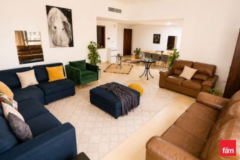 شقة في دبي 3 غرف نوم, 177.4 م² رقم 112503 - صورة 2