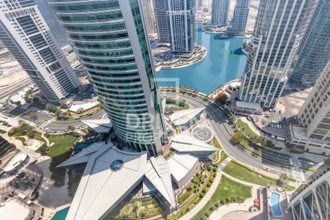 Apartment in Jumeirah Lake Towers, Dubai 3 bedrooms, 142.14 sq.m. № 127711 - photo 10