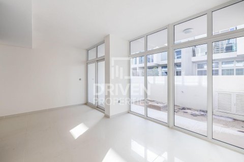 Adosado en Dubai, 3 dormitorios, 112.23 m², № 127710 - foto 7