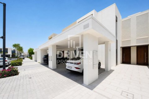 Adosado en Nara, The Valley, Dubai, 3 dormitorios, 174.66 m², № 127713