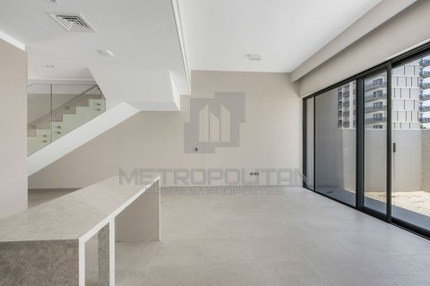 Townhouse in District 7, Mohammed Bin Rashid City, Dubai 3 bedrooms, 270 sq.m. № 72684 - photo 4