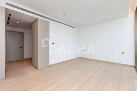 Apartment in Palm Jumeirah, Dubai 4 bedrooms, 592 sq.m. № 111656 - photo 3