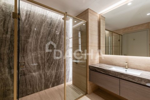 Apartment in Palm Jumeirah, Dubai 4 bedrooms, 592 sq.m. № 111656 - photo 2