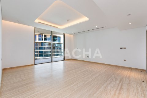 Apartment in Palm Jumeirah, Dubai 4 bedrooms, 592 sq.m. № 111656 - photo 10