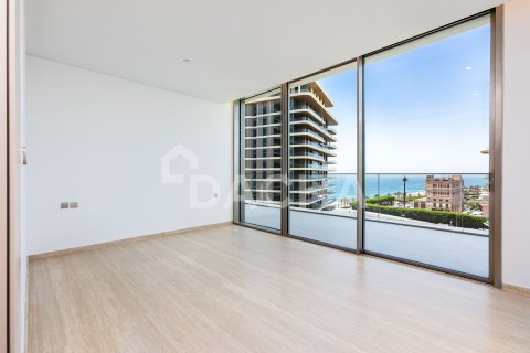 Apartment in Palm Jumeirah, Dubai 4 bedrooms, 592 sq.m. № 111656 - photo 4