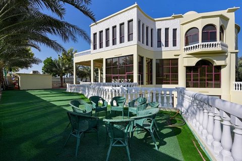 فيلا في Emirates Hills, دبي 8 غرف نوم , 1486.4 م² رقم 10880 - صورة 1