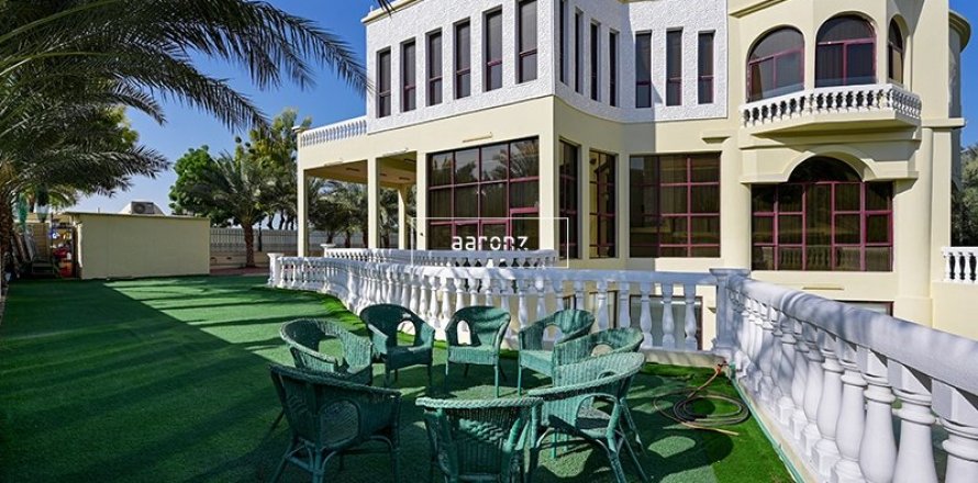 فيلا في Emirates Hills, دبي 8 غرف نوم , 1486.4 م² رقم 10880
