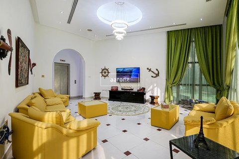 فيلا في Emirates Hills, دبي 8 غرف نوم , 1486.4 م² رقم 10880 - صورة 6