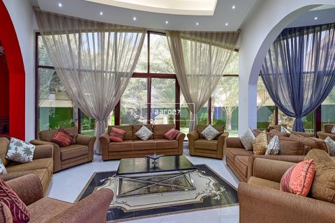 فيلا في Emirates Hills, دبي 8 غرف نوم , 1486.4 م² رقم 10880 - صورة 5