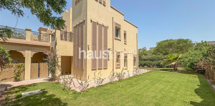 فيلا في Jumeirah Village Triangle, دبي 2 غرف نوم, 250 م² رقم 43238