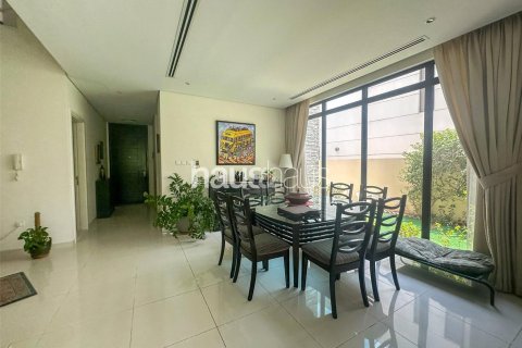 Maison de ville à DAMAC Hills (Akoya by DAMAC), Dubai, 3 chambres, 251 m², № 43230 - photo 6